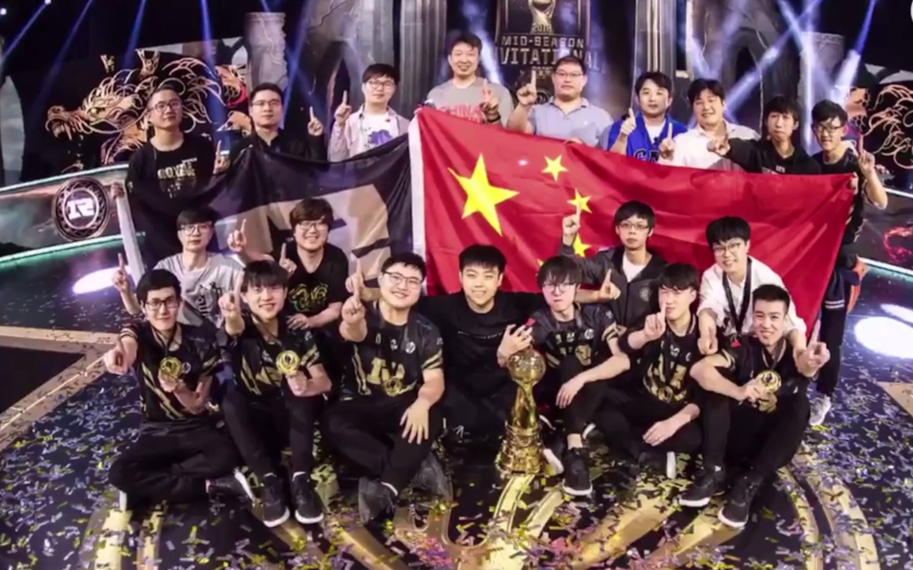 九游网页版-夺冠首场状态出色，RNG观众沸腾！，C罗重返赛场比赛高潮迭起(17年rng世界赛拿了第几名)
