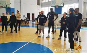 辽宁舰女兵牺牲