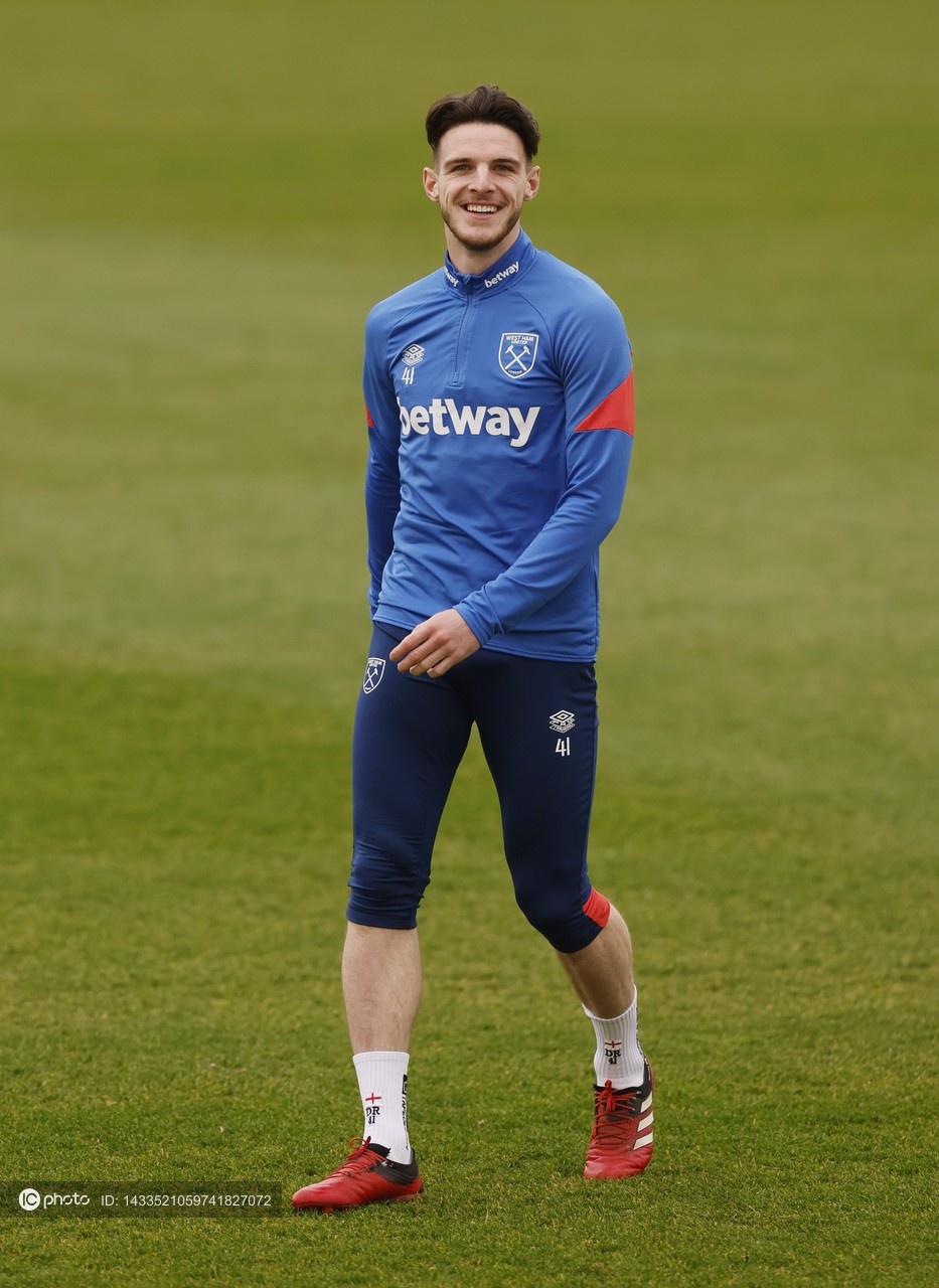 赛后纽卡斯尔调整名单以备葡超赛后浙江队调整名单以备意甲，今晨西汉姆备战欧联看傻球迷(穆里尼奥加盟纽卡斯尔)