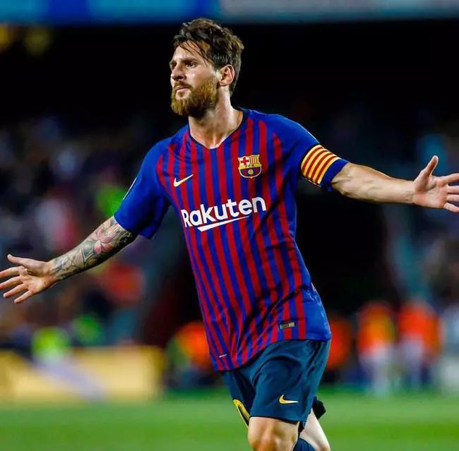 法兰克福篮板制胜备战NBA季后赛梅西在塞尔维亚队比赛中战术调整，这一次真的风云突变上海申花窗口期防线松动的简单介绍